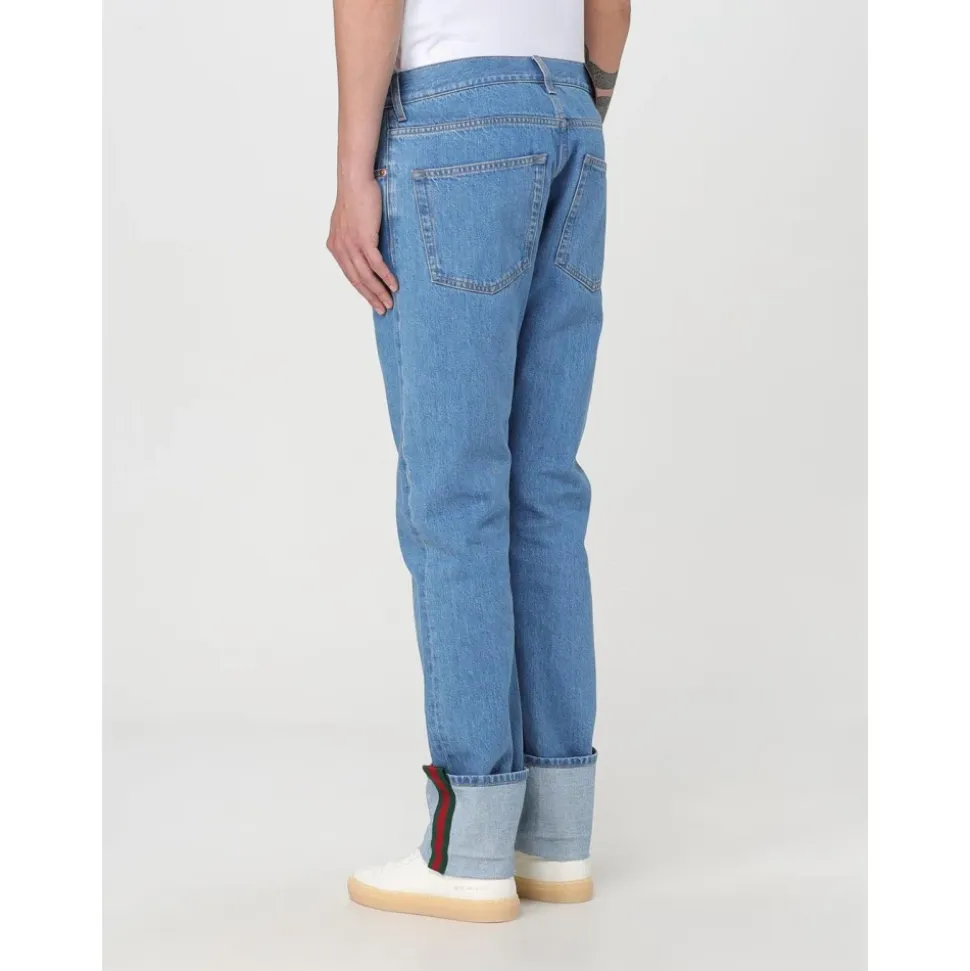 Klassische Denim Jeans mit Umschlagbund