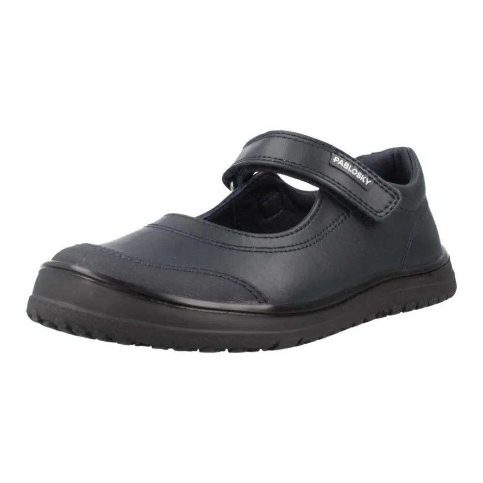 Klassische Kinderschuhe