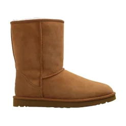 Klassische kurze Schneestiefel
