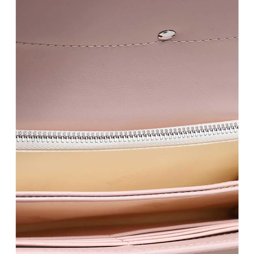 Klassische Lederbrieftasche mit Magnetverschluss
