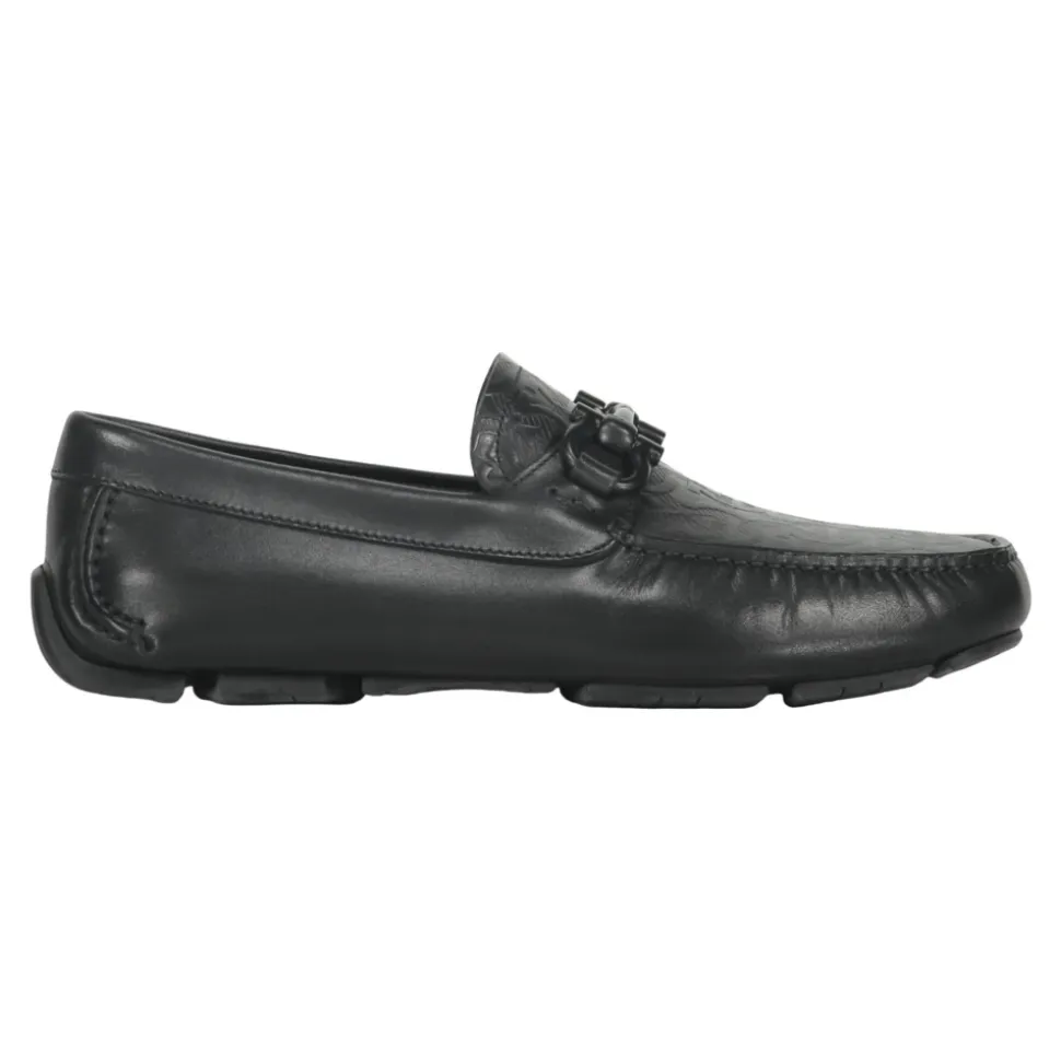 Klassische Lederloafer mit Logodetail