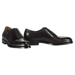 Klassische Lederschnürschuhe