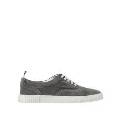 Klassische lässige Halbschuhe