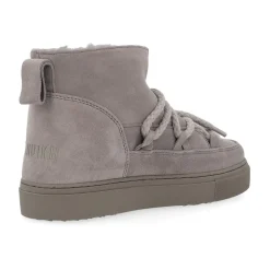 Klassische niedrige Winterstiefel