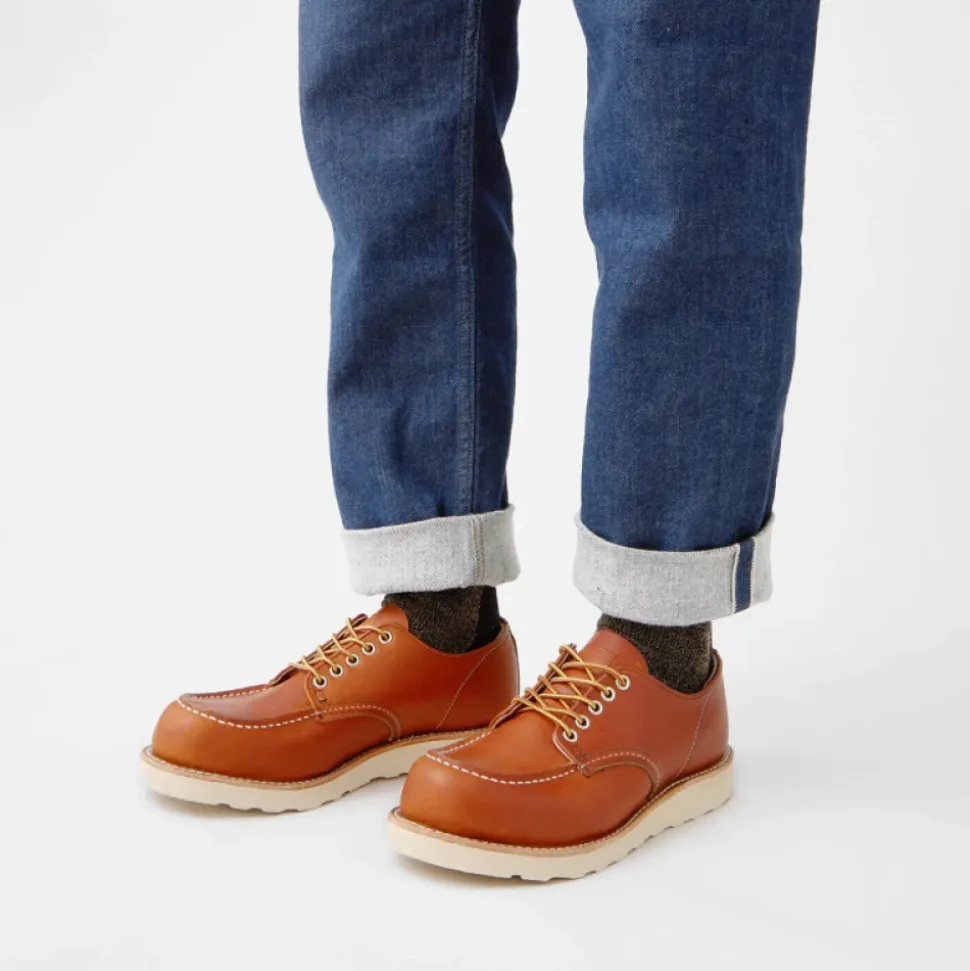 Klassische Oxford-Schuhe in Oro
