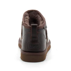 Klassische Ultra Mini Ironwood Stiefel