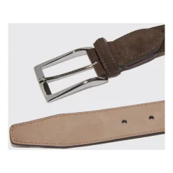 Klassischer Kopf-Gürtel aus Wildleder