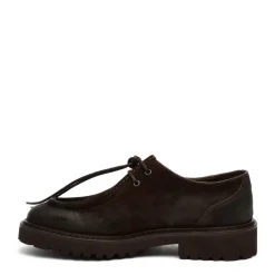 Klassischer Schnürschuh aus Wildleder