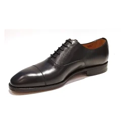 Klassischer schwarzer Boxcalf-Schuh mit Zehenkappe