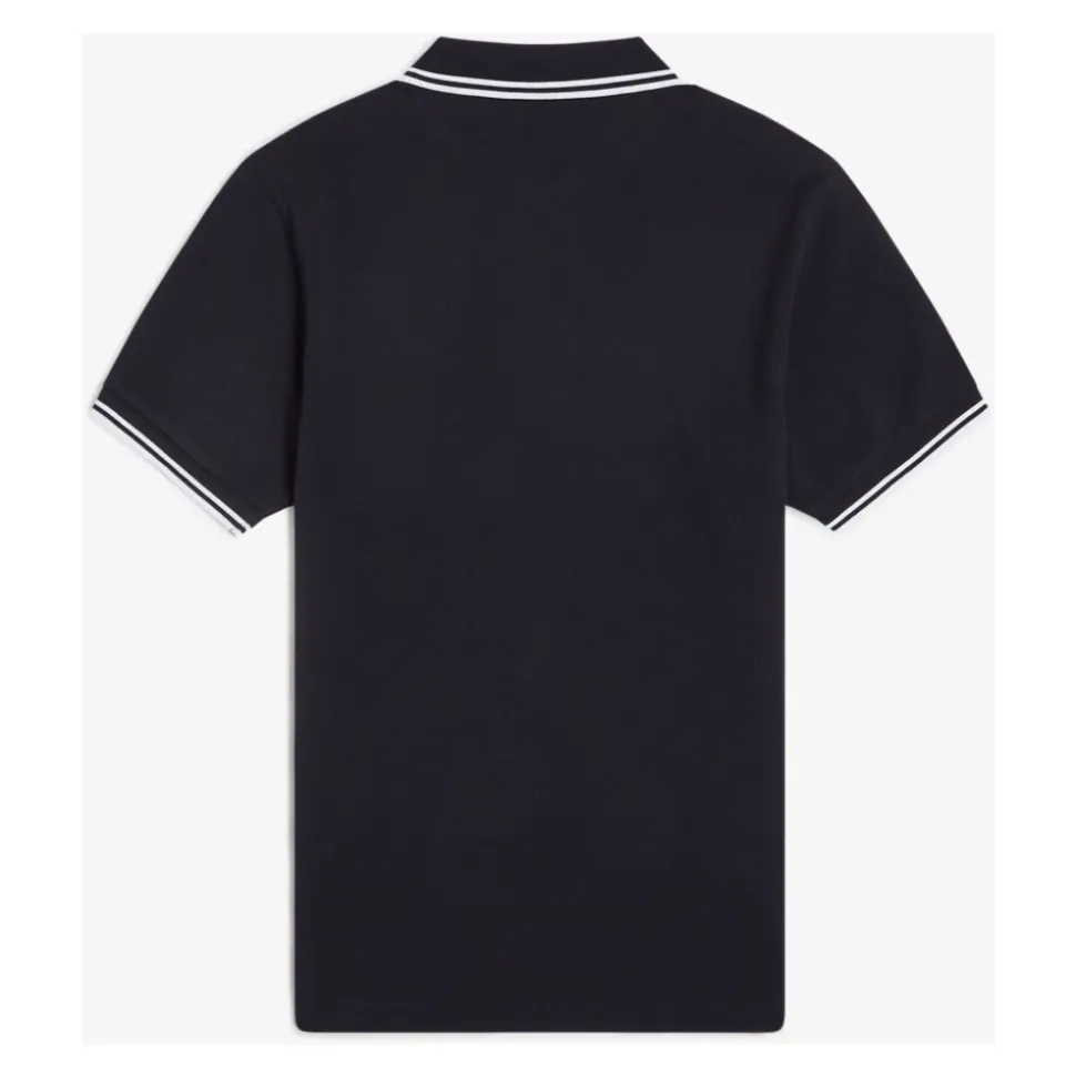 Klassisches Polo mit Doppelstreifen