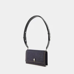 Kleine Skull Crossbody Tasche - Schwarzes Leder