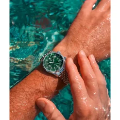 L37644066 - LEGEND DIVER