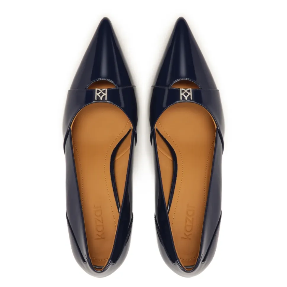 Lackierte marineblaue Pumps mit Absatz