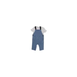 Latzhose mit Logo und T-Shirt
