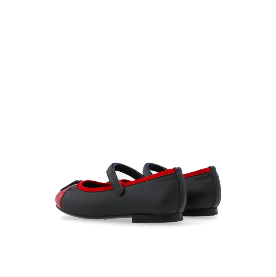 Lederballerinas mit Logo