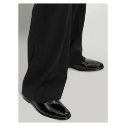 Lederschuhe