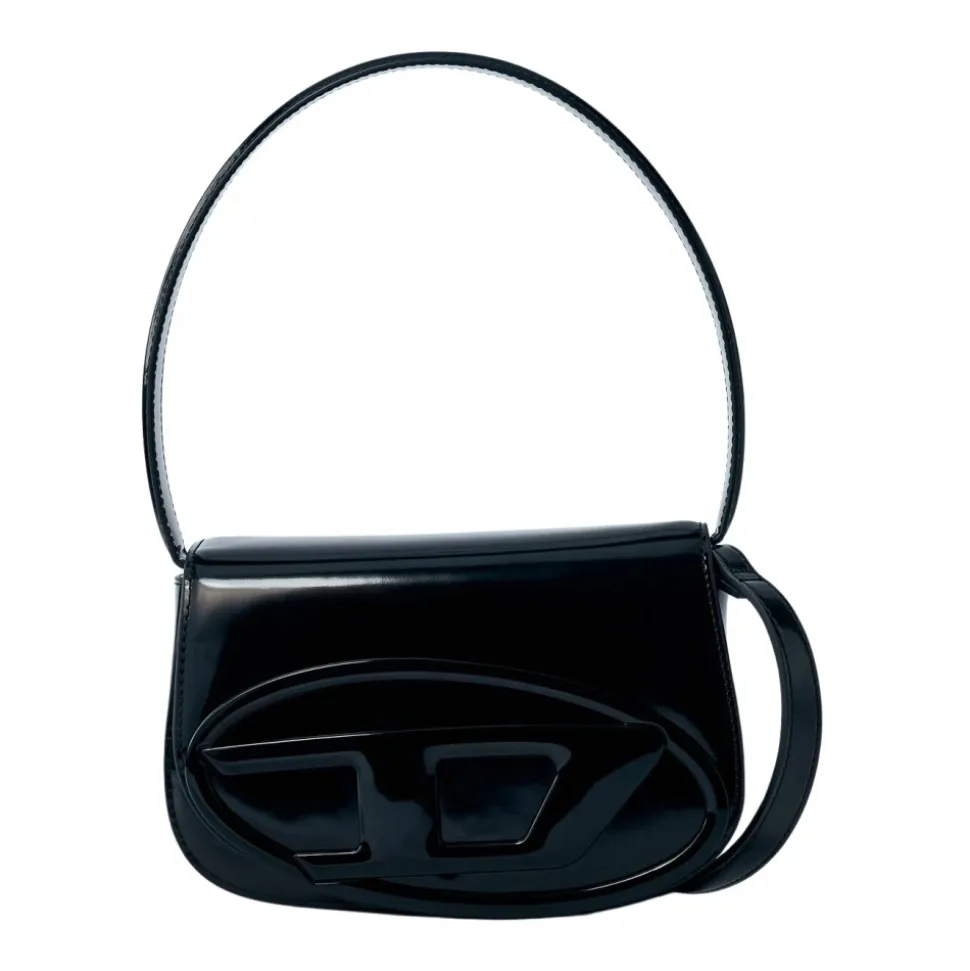 Ledertasche mit Logo-Plakette