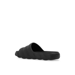 ‘Lilo’ slides