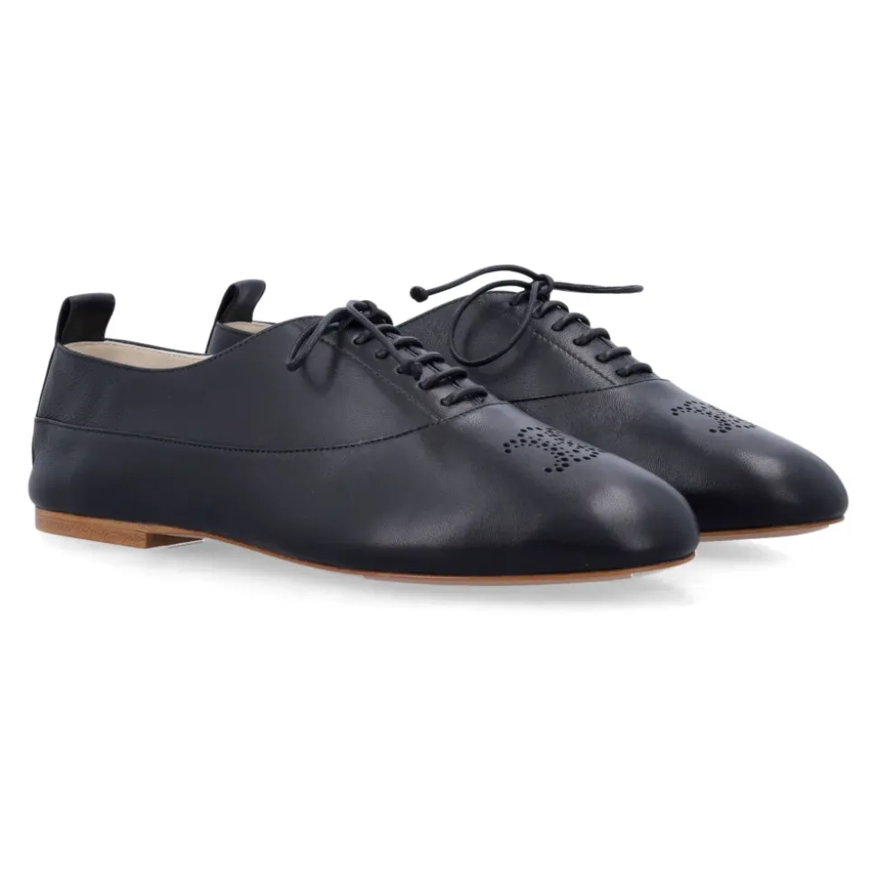 Lise Perforated Triomphe Richelieu Schuh