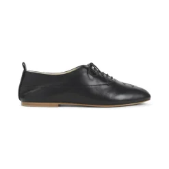 Lise Perforated Triomphe Richelieu Derbies