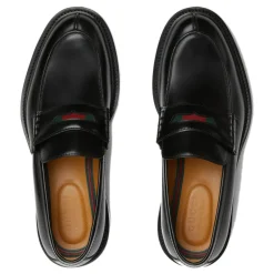 Loafer mit Web