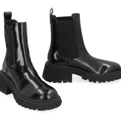 Louri Combat Flat