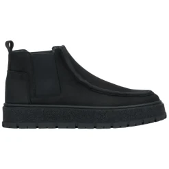 Low Chelsea Boots