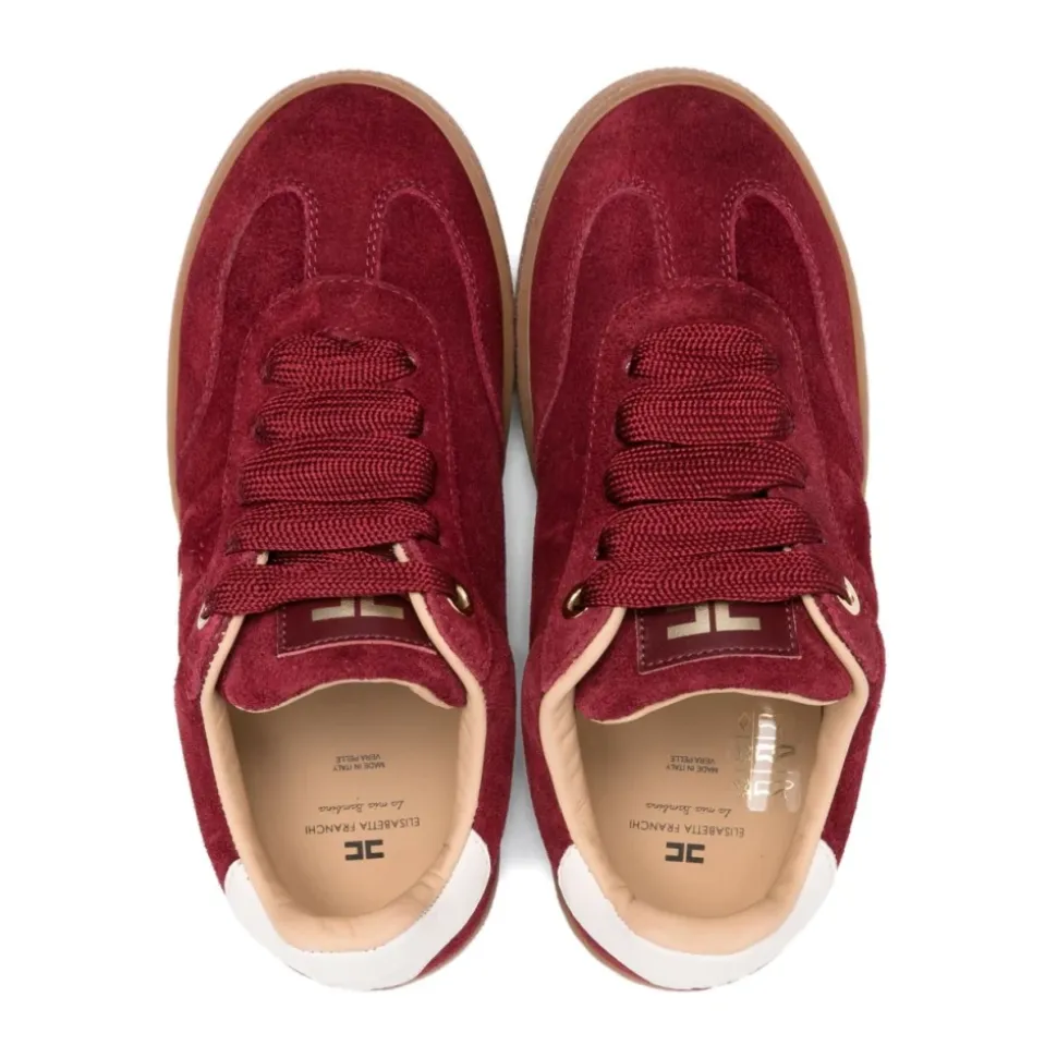 Low Cut Lace Up