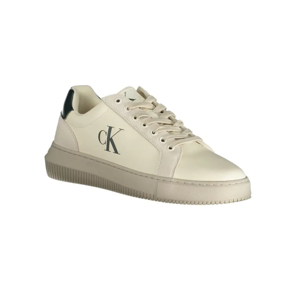 Low Top Sneaker