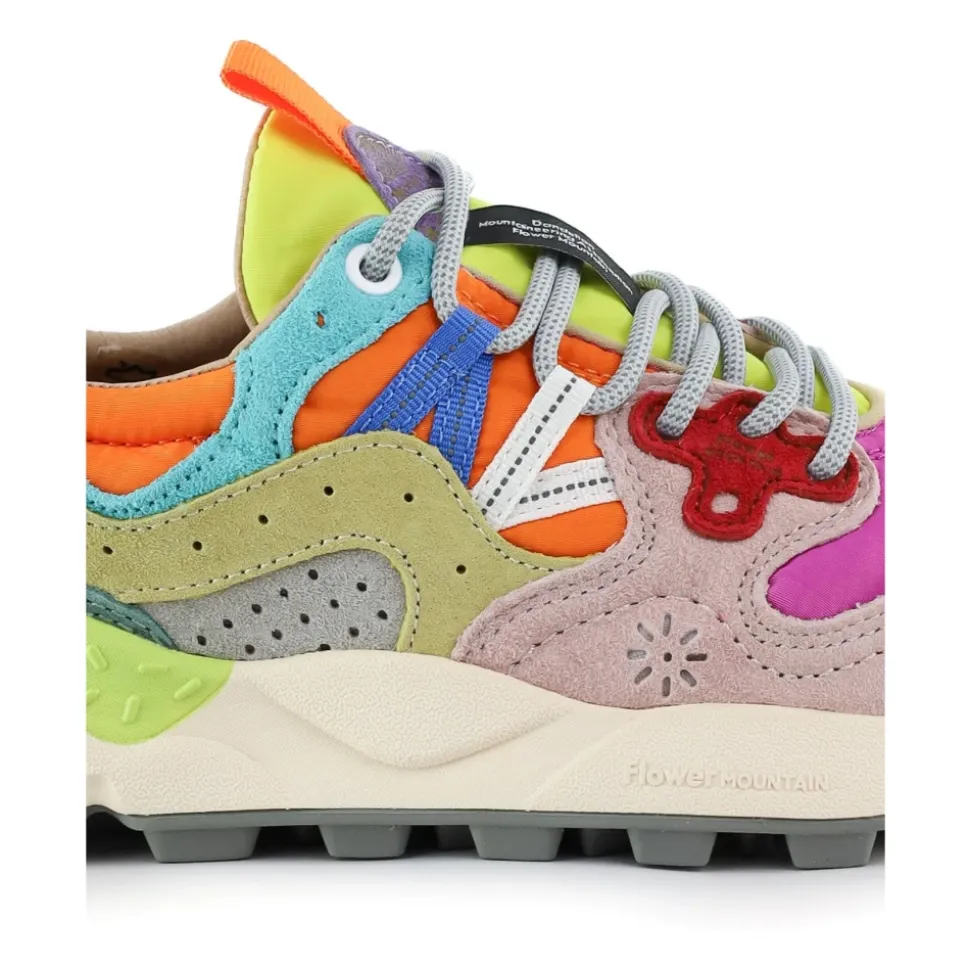 Low-cut Sneakers
