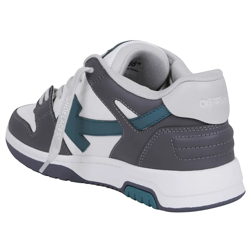 Lässige Sneakers für Dein Outfit