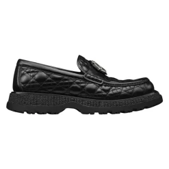 Luxuriöse Lederloafer mit Charme-Schnalle