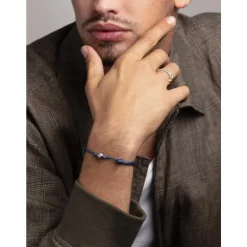 Marineblaues Armband mit Schnur
