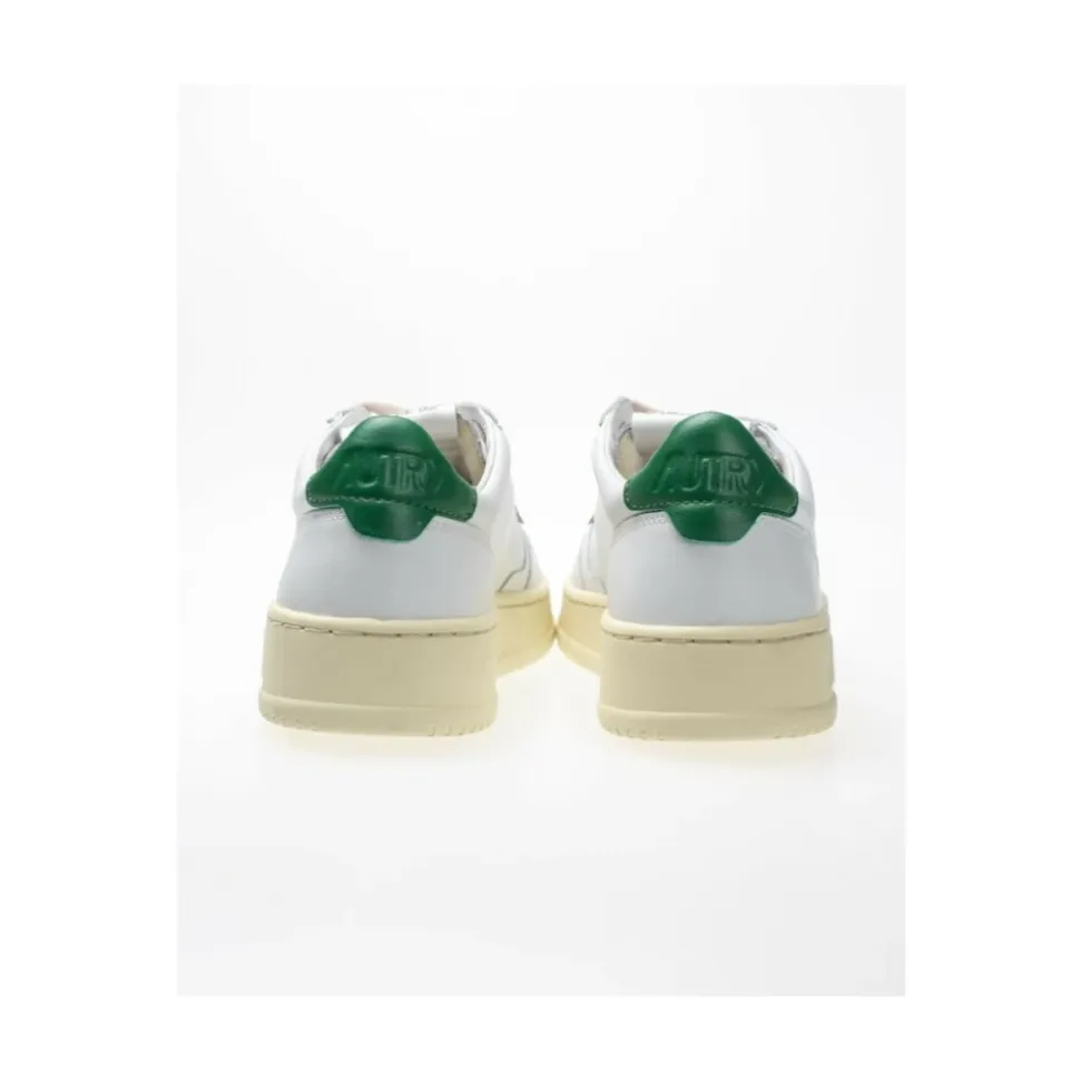 Medalist Low Sneaker