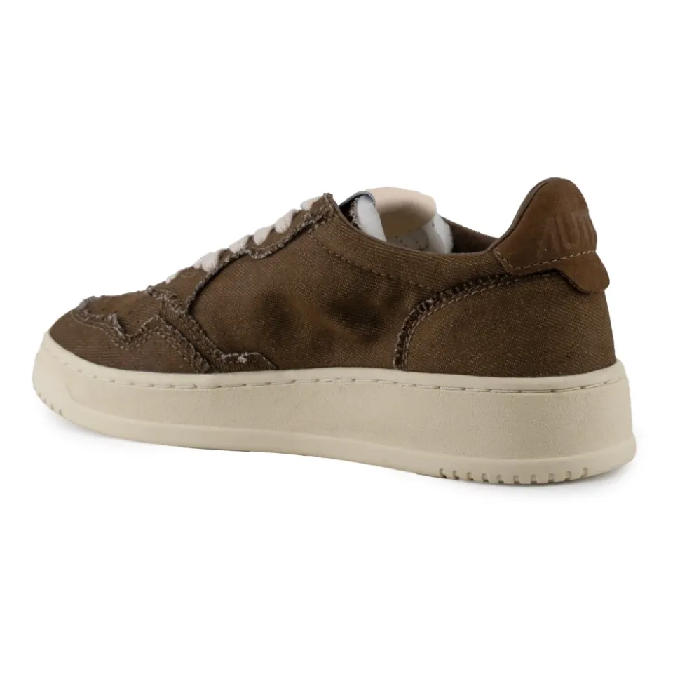 Medalist Low Sneakers