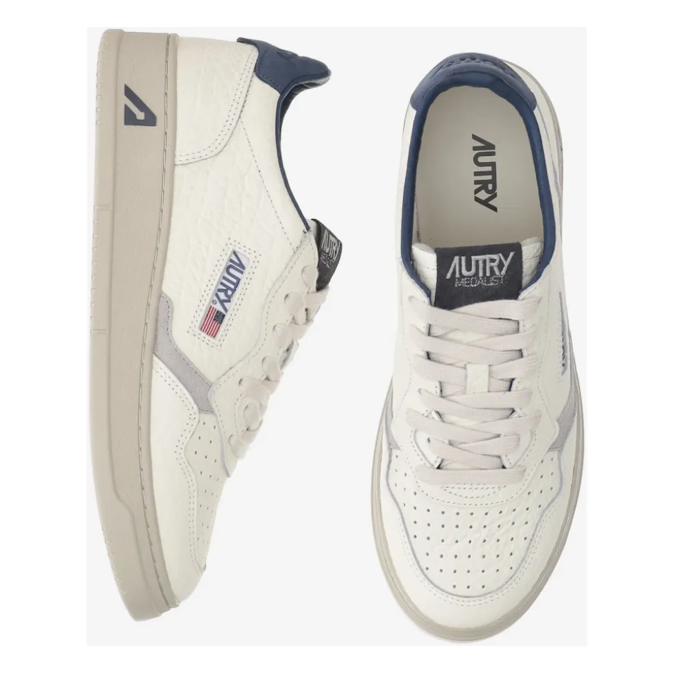 Medalist Low Sneakers