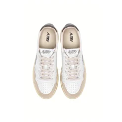 Medalist Low Sneakers