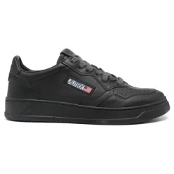 Medalist Low Sneakers