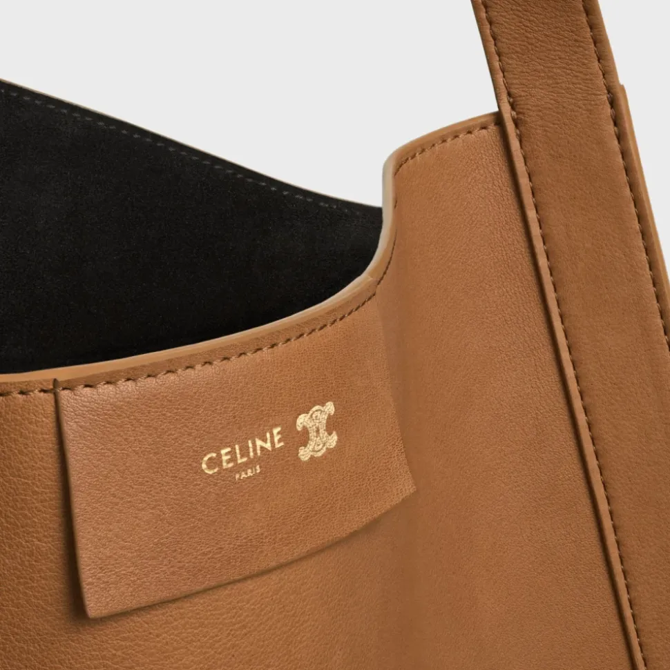 Medium Cube Bag aus geschmeidigem Kalbsleder