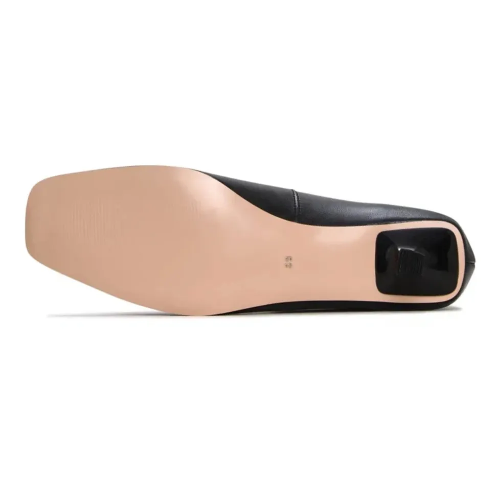 Minimalistische Kitten Heels - Schwarz