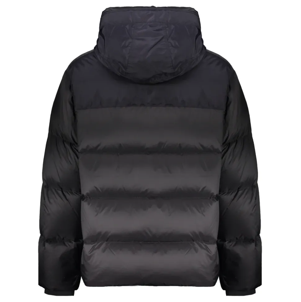 Moderne Daunenjacke mit Kapuze