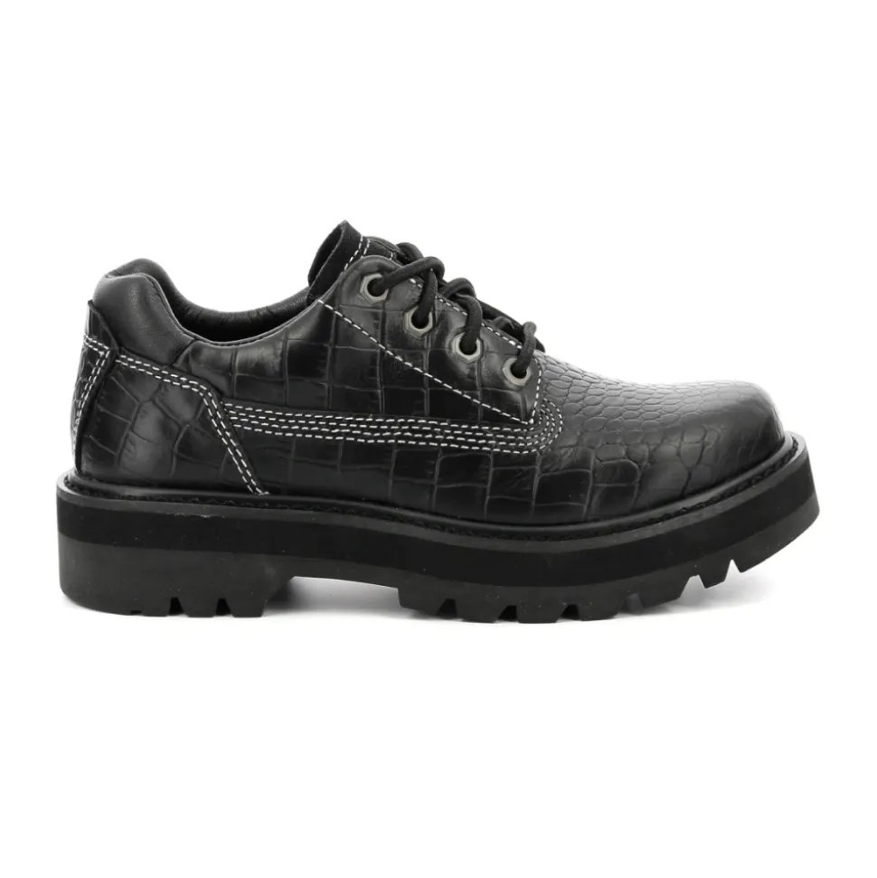 Niedrige Top Outrival Sneakers