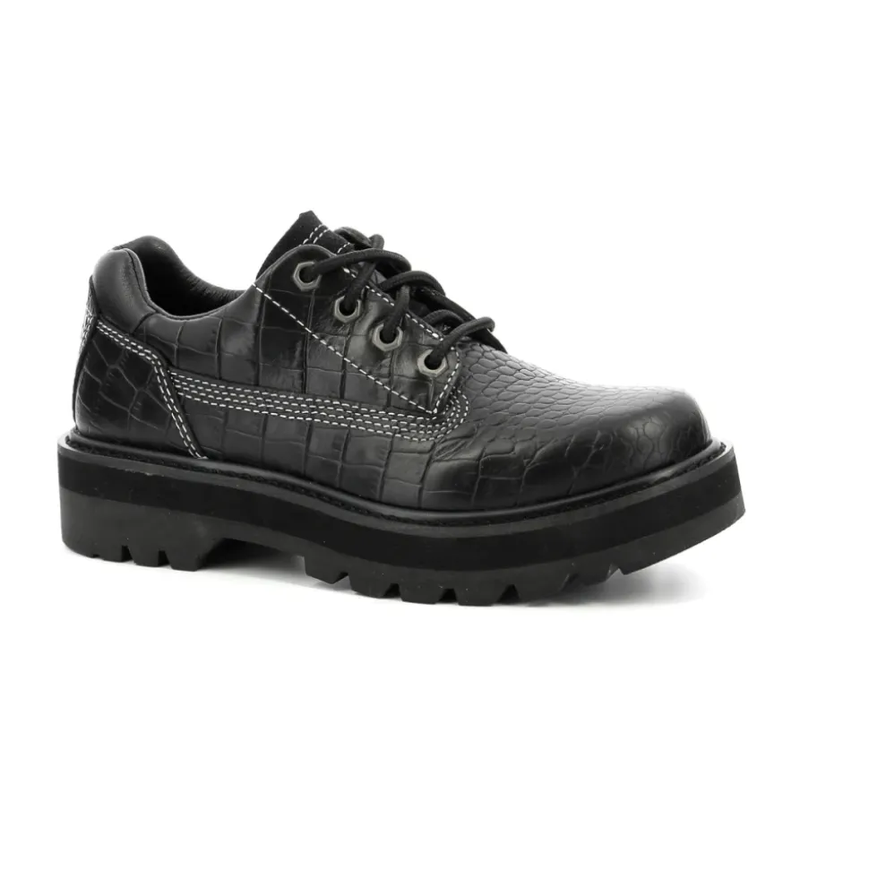 Niedrige Top Outrival Sneakers
