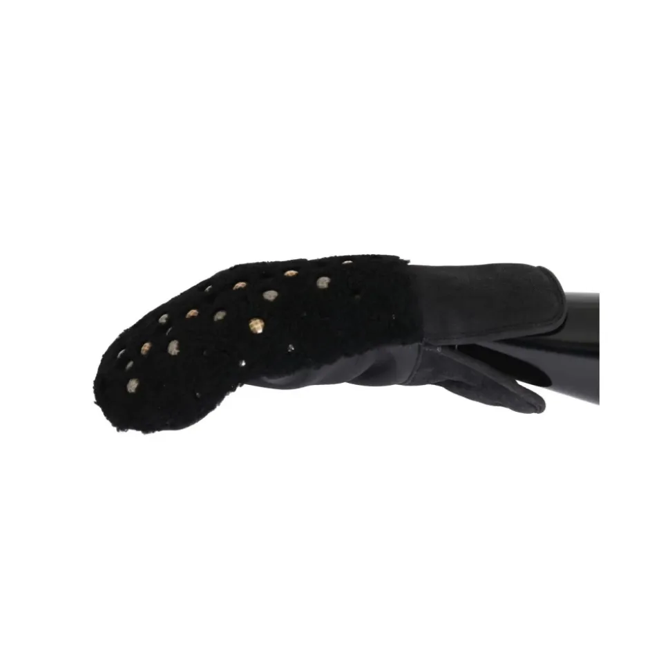 Nietenbesetzte Lammfellhandschuhe