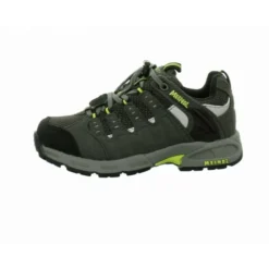 NV Sneaker
