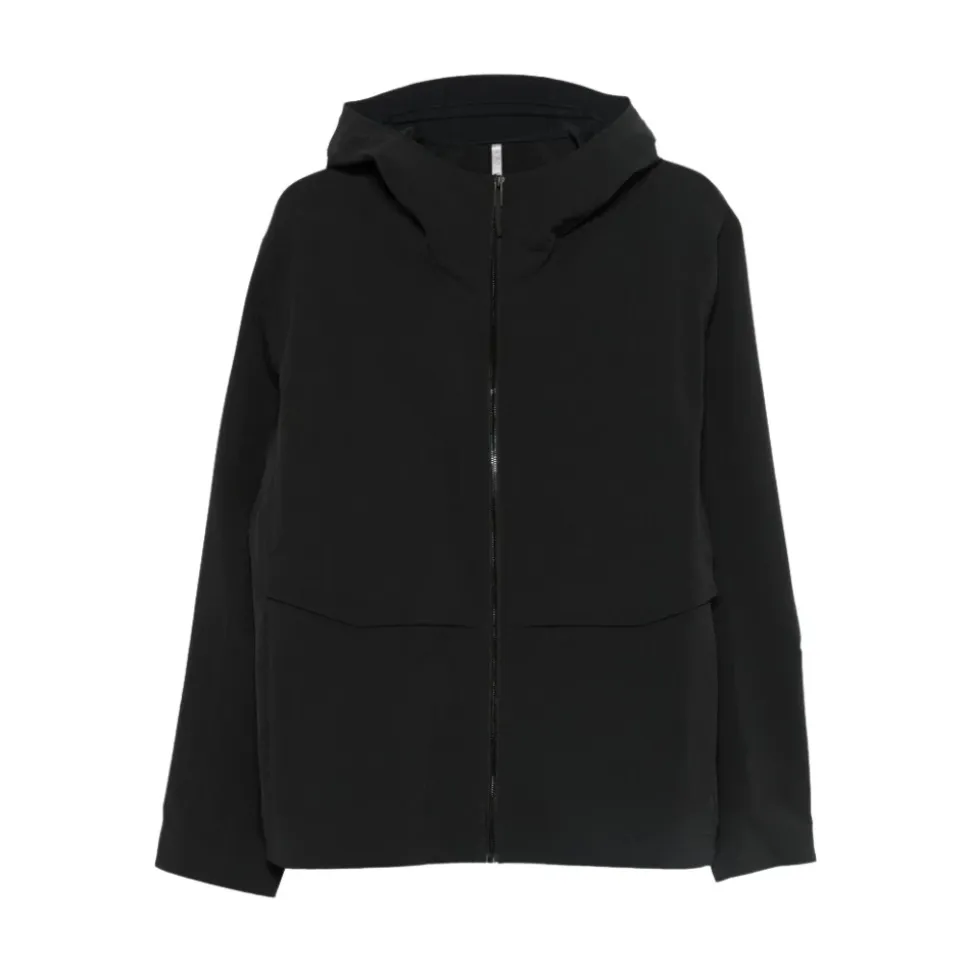 Outerwear Veilance