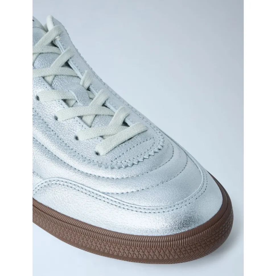 Panenka Sneakers