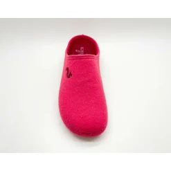 PET Slipper