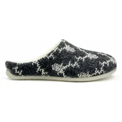 PET Slipper