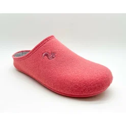 PET Slipper